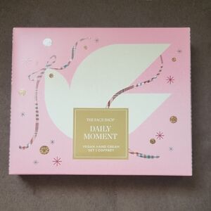 New Avon The Face Shop Daily Moment Vegan Hand Cream Set